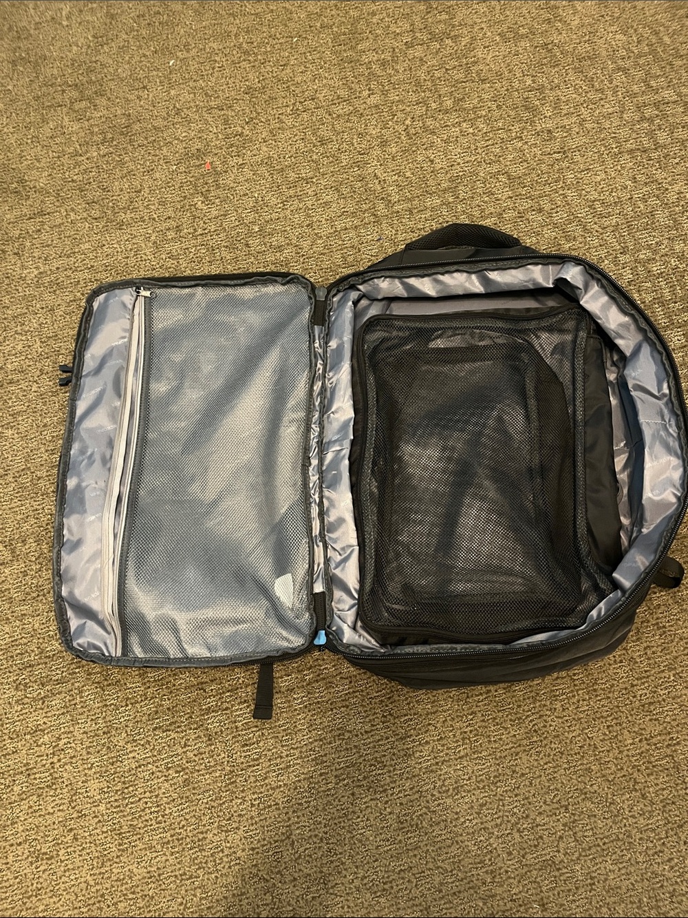 Black 50L Travel Backpack Carry-On with Laptop Compartment - Picture 7 of 8